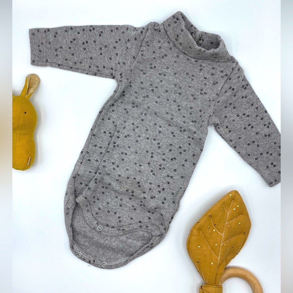 Petit bateau- grey Onesie with little stars. Good condition.